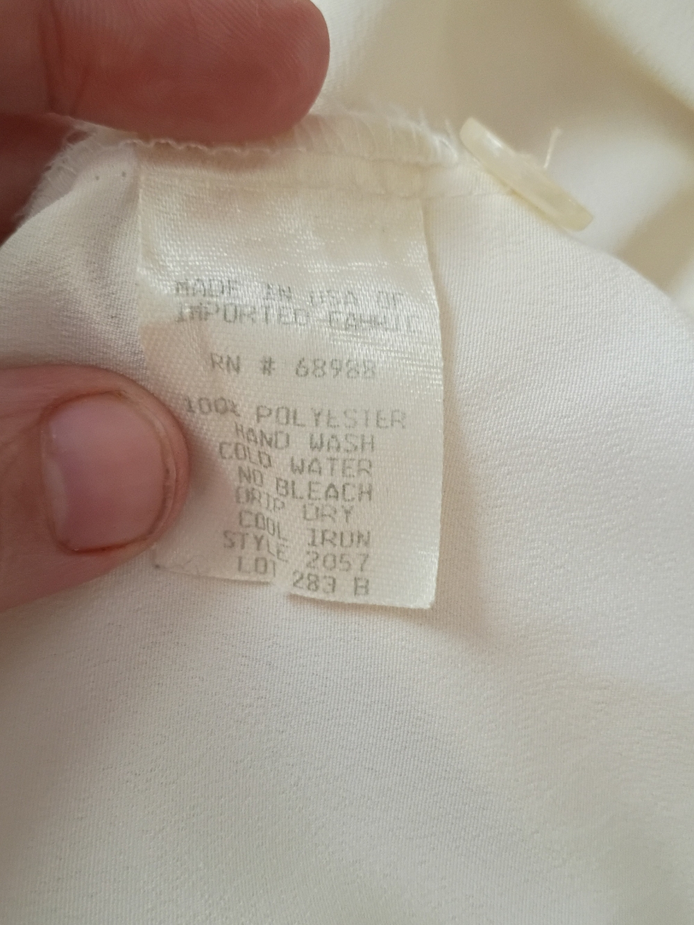 Vintage 90s Western Cream Button-Front Blouse with Pin-Tuck Front Size Large - Picture 9 of 9